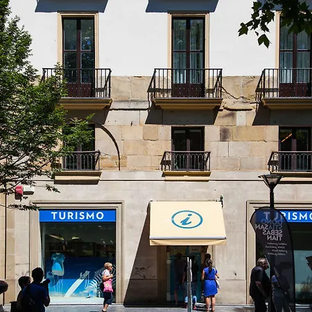 Gasthuis Sarriegi 2*