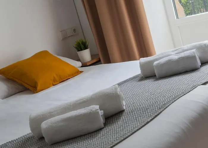 Pensión Sarriegi 2*